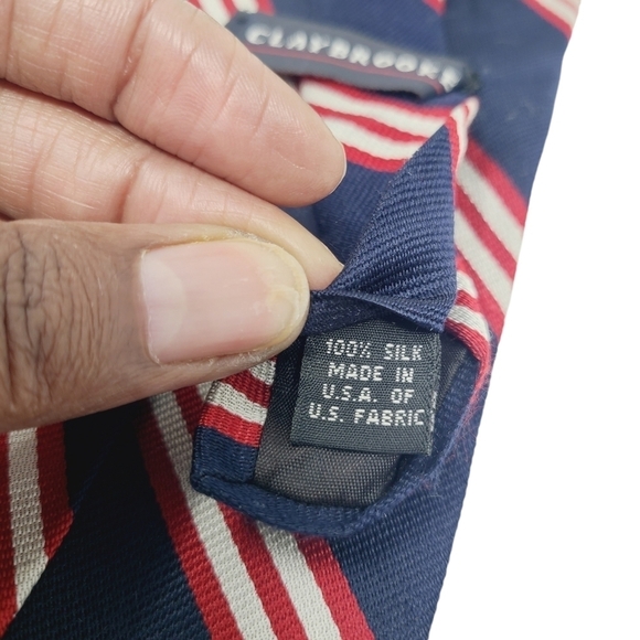 Claybrooke | Men's Vintage Classic Navy Striped Silk Necktie (One Size) - Picture 4 of 10